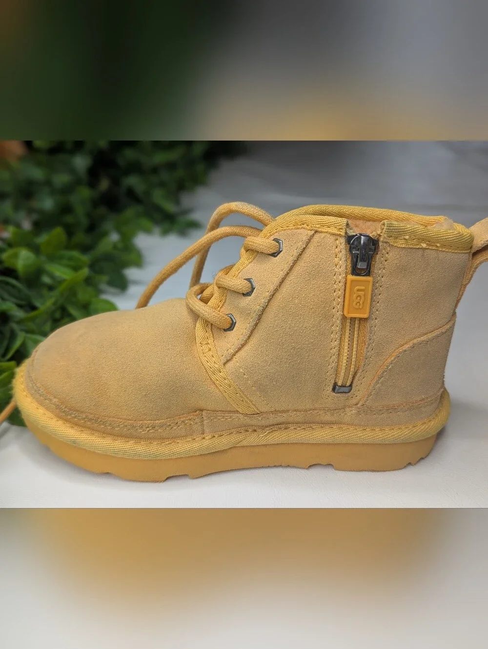 Ugg Kids Nuemel II Boot Toddler Size 11